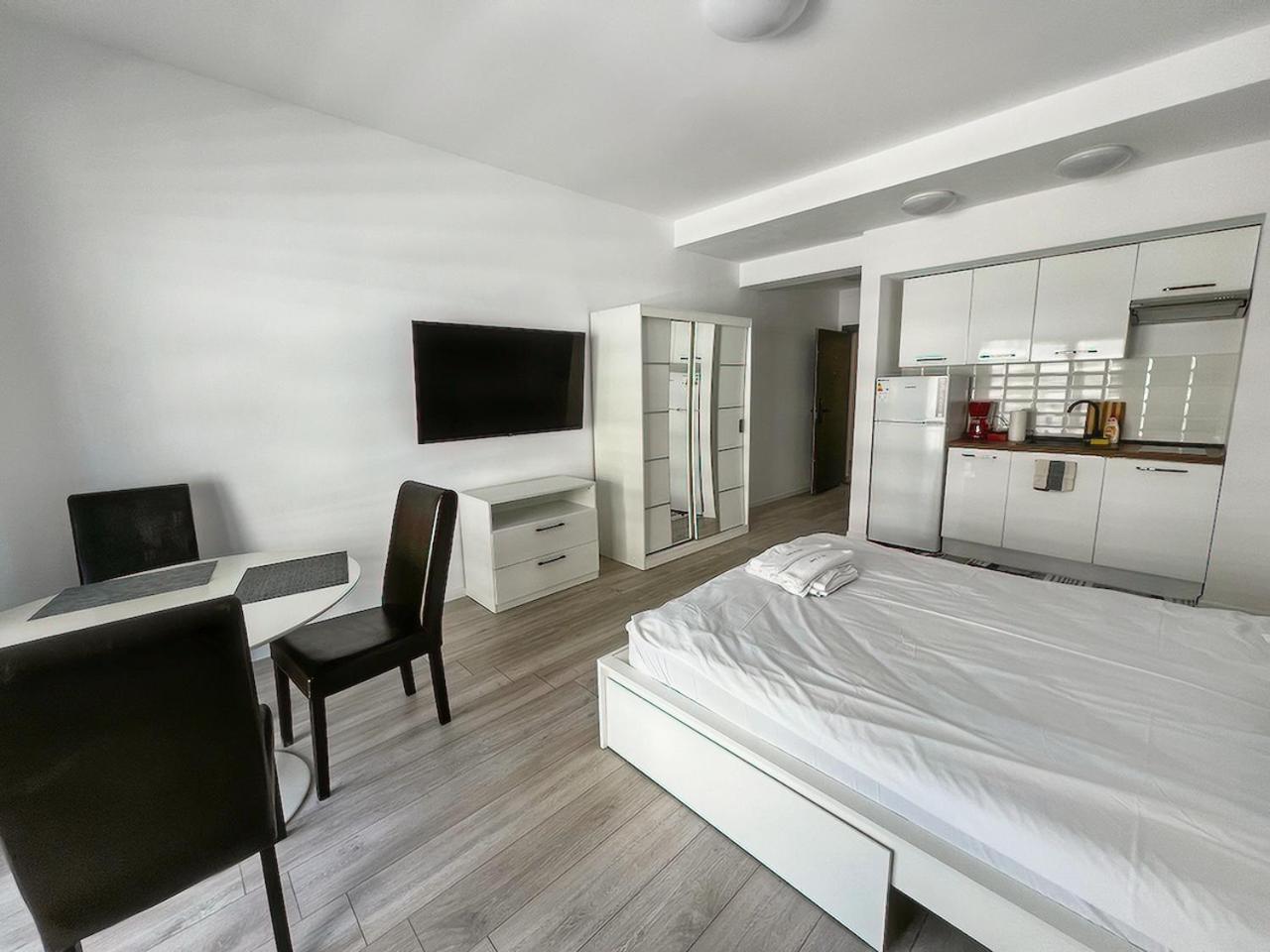 Black Sea Booking - Helsinki Mamaia Eksteriør bilde